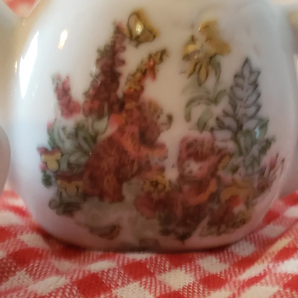 Vtg 98 Child's PorcelainTea Set Bears Whicker Basket NIB